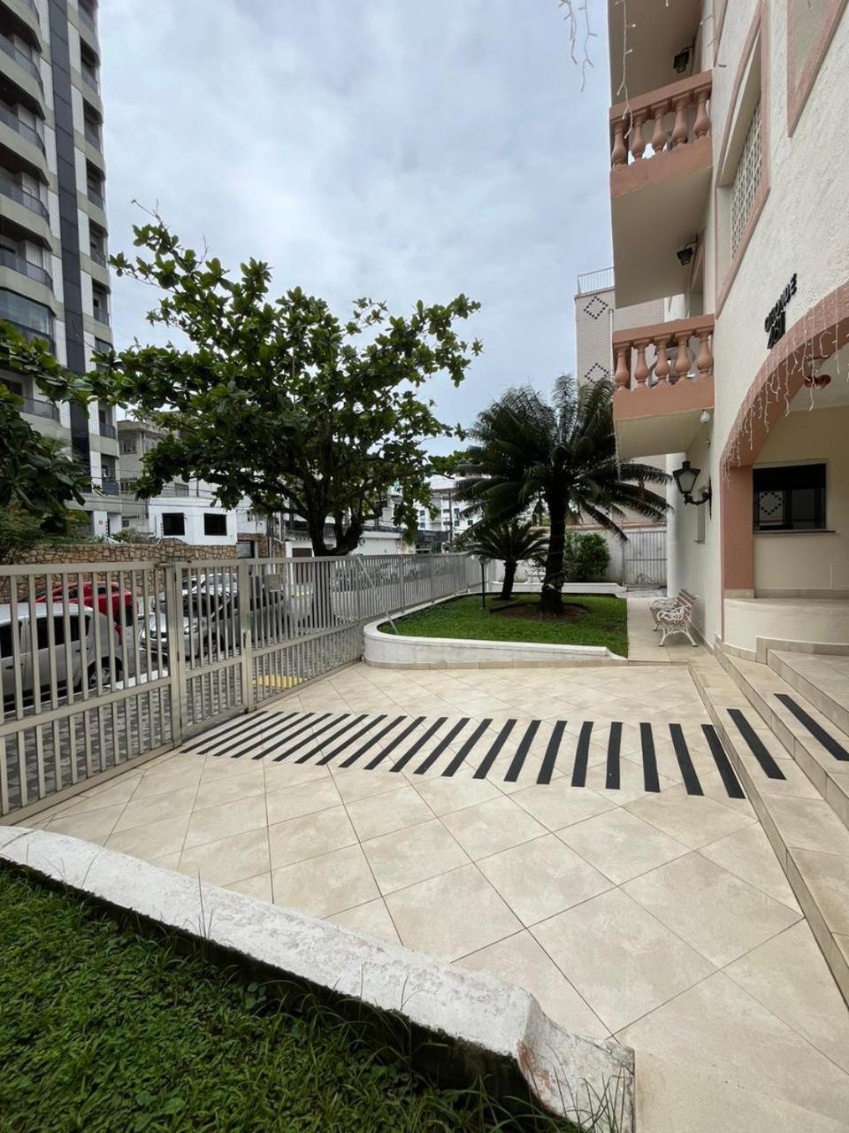 Guaru 17 Apartamento Na Praia Da Enseada Guarujá Exterior foto